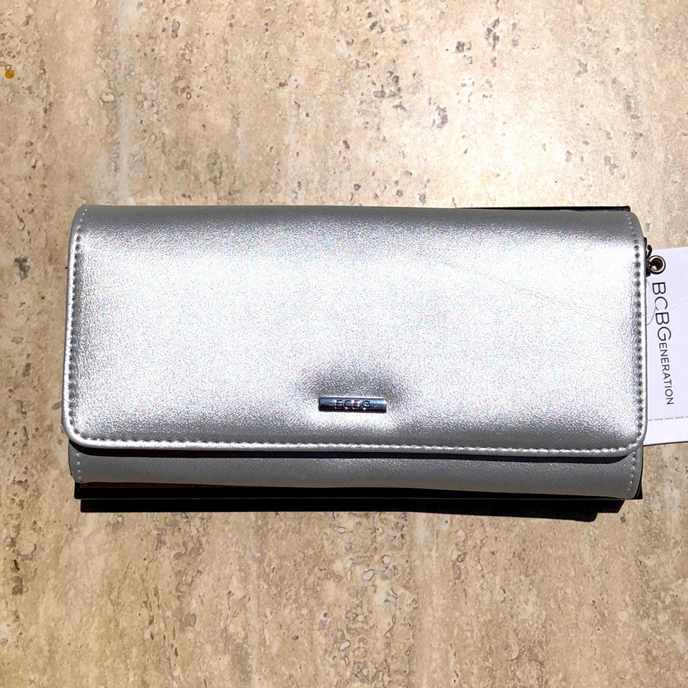 BRAND NEW BCBG Silver "Zahara" Flap Wallet Clutch Faux Leather 8x4"
